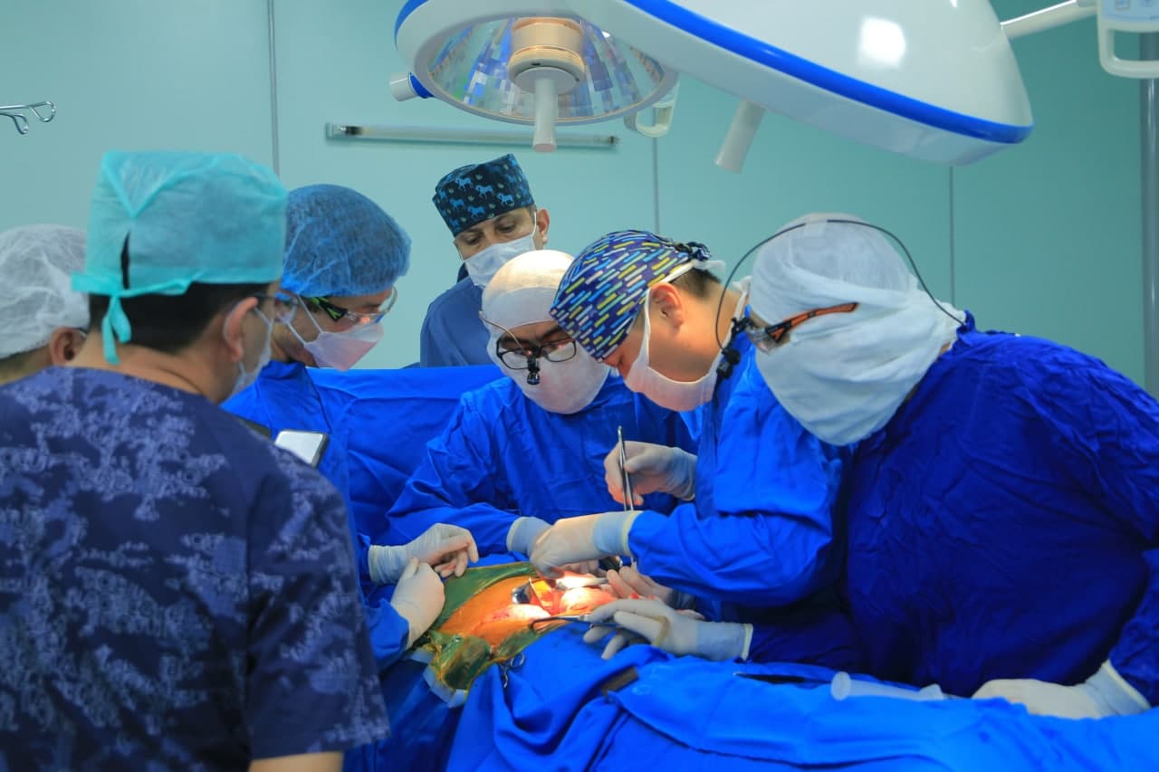 
											
											В Бухаре, 62-летний по имени его сын его собственная команда
											
											