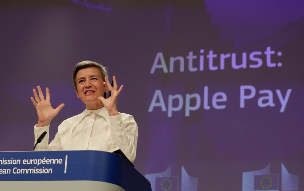 
											
											Yevroittifoq Apple’ni to‘lov xizmati ustidan monopoliyaga qarshi qonunlarni buzganlikda ayblamoqda
											
											