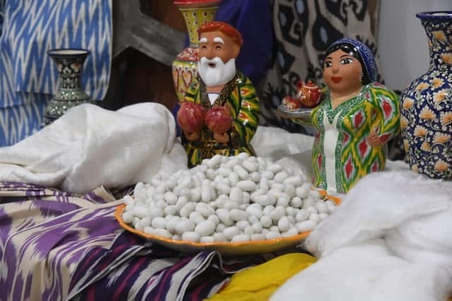 
											
											Ўзбекистонда ипакчилик ва қоракўлчилик бўйича айрим солиқ имтиёзлари муддати узайтирилади
											
											