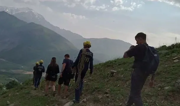 
											
											Пятеро человек, заблудившихся в горах Бостонлика, спасены
											
											