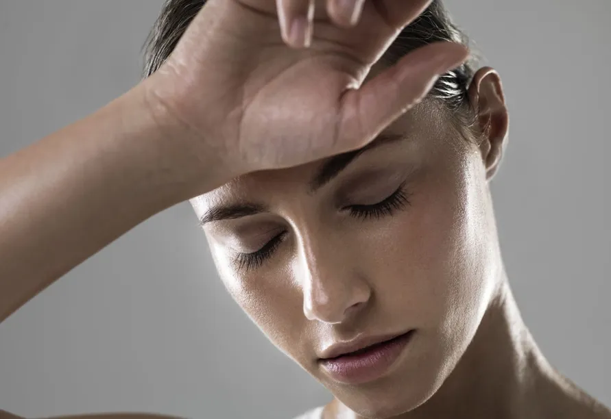 
														
														Koʻp terlash koronavirus belgisi boʻlishi mumkin – olimlar
														
														