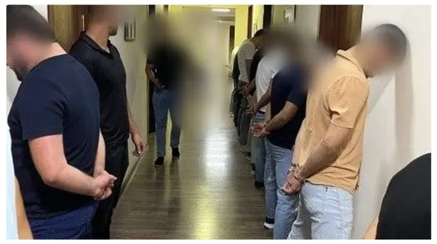 
											
											Samarqandda tungi klub “oxrana”lari mijozlarni ichkariga kirgazmay kaltakladi
											
											
