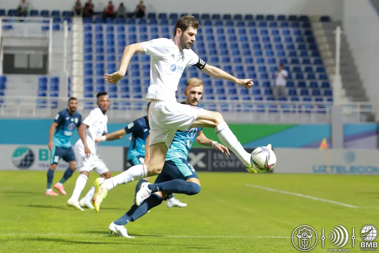 
											
											«Локомотив» футболчиси ўзи қатнашган ўйинга «ставка қилган»и айтилмоқда. Иш Президент матбуот хизматига ҳам етиб борган
											
											