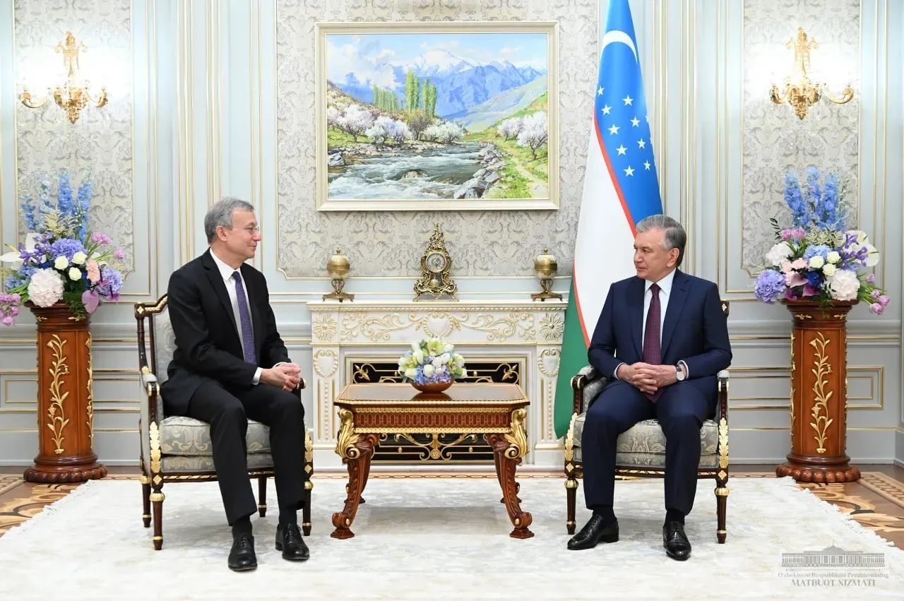 
											
											Shavkat Mirziyoyev Deniyel Rozenblyumni qabul qildi
											
											