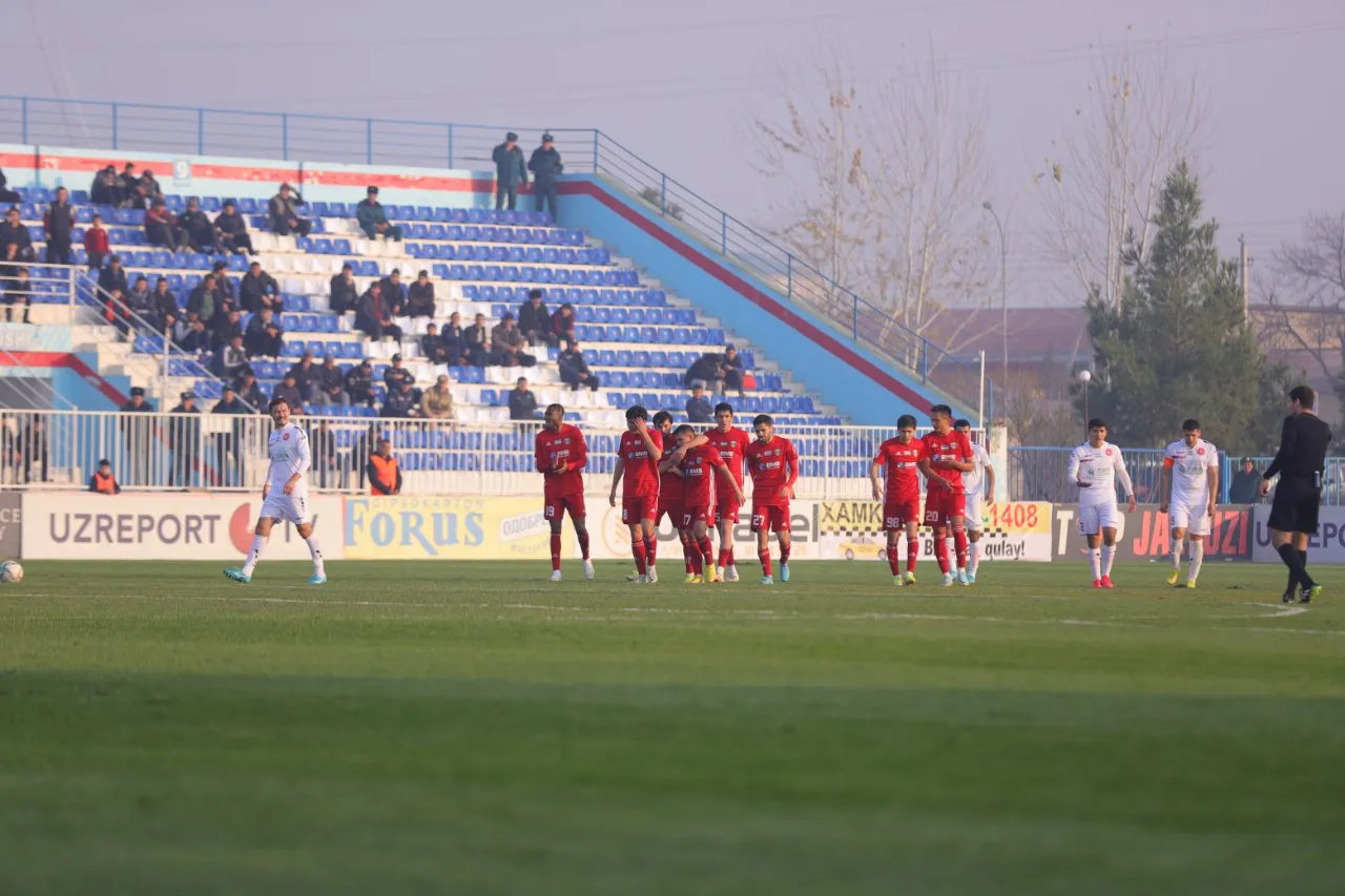 
											
											“Локомотив”ни 6 футболчи тарк этди
											
											