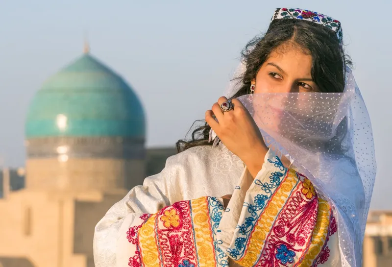 
														
														O‘zbekistonning yangi milliy turizm brendi yaratiladi
														
														