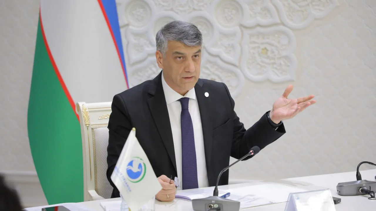 
											
											Алишер Қодиров Энергетика вазирлигига жиддий эътироз билдирди
											
											