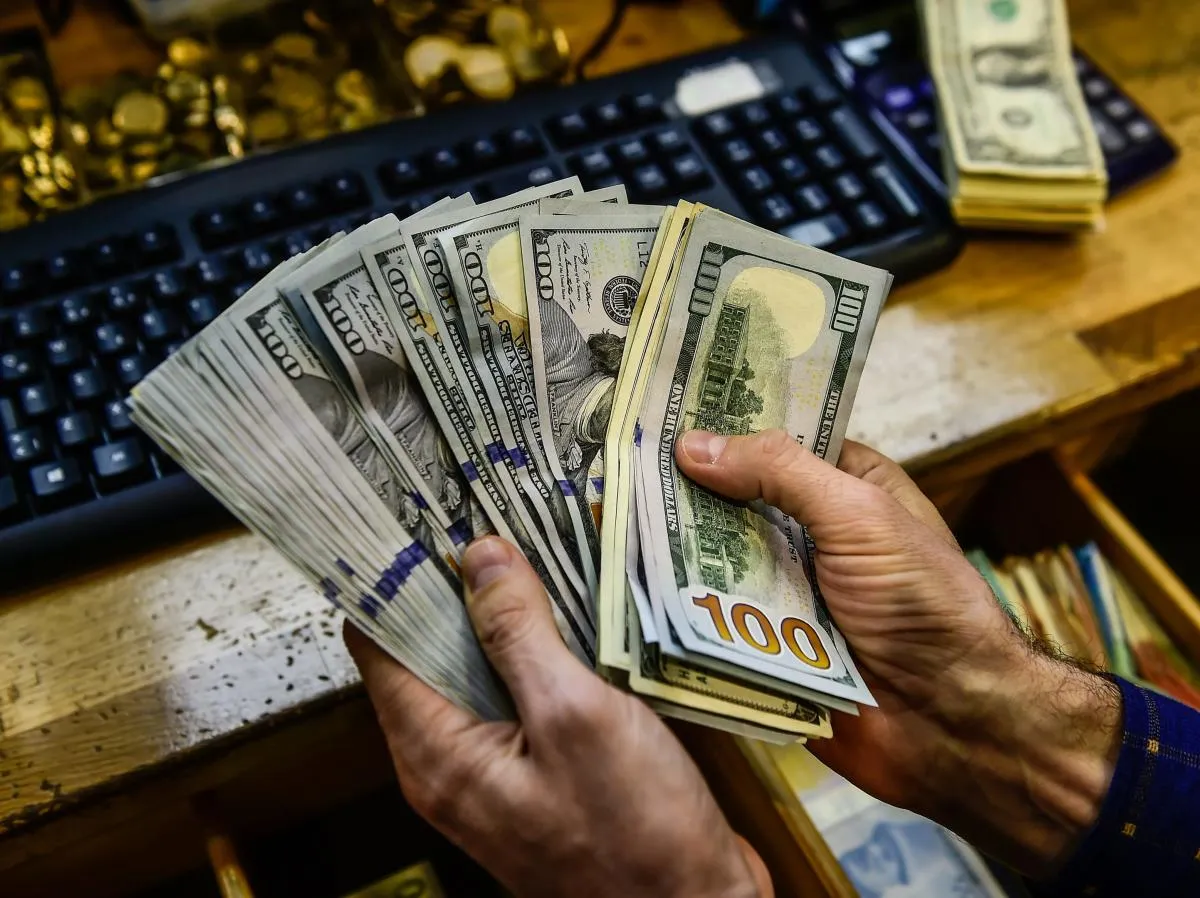 
														
														2024-yilda dunyo millionerlari soni 2,34 million kishidan oshdi
														
														