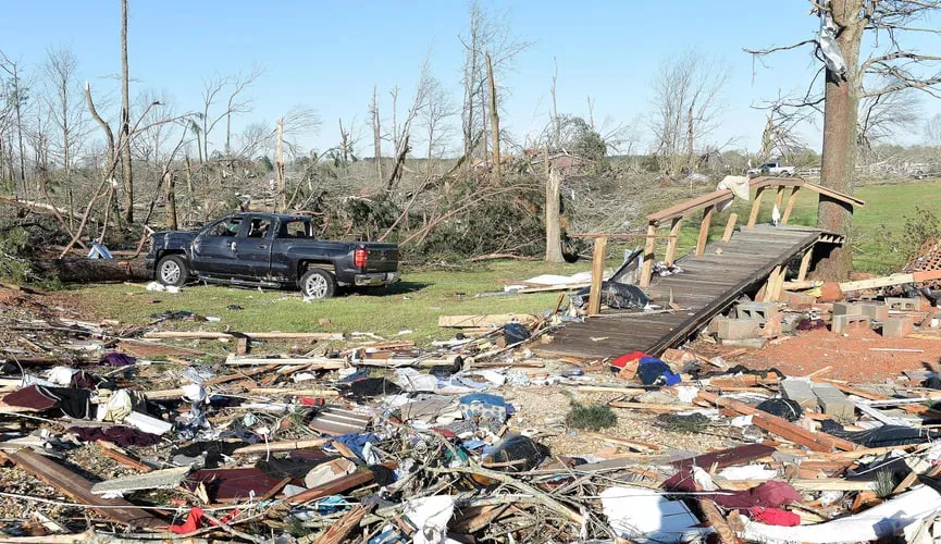 
											
											АҚШда кучли торнадолар оқибатида 7 киши ҳалок бўлди
											
											