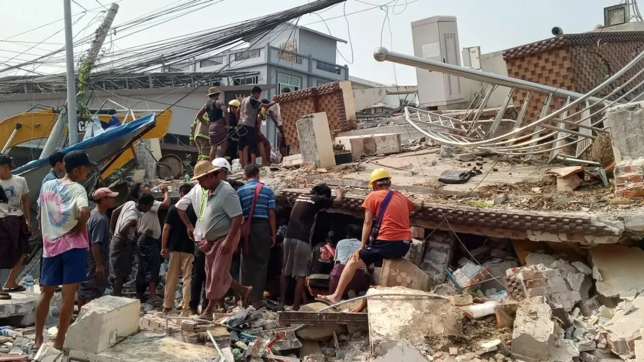 
											
											Myanmadagi zilzila qurbonlari soni 3455 kishiga yetdi
											
											