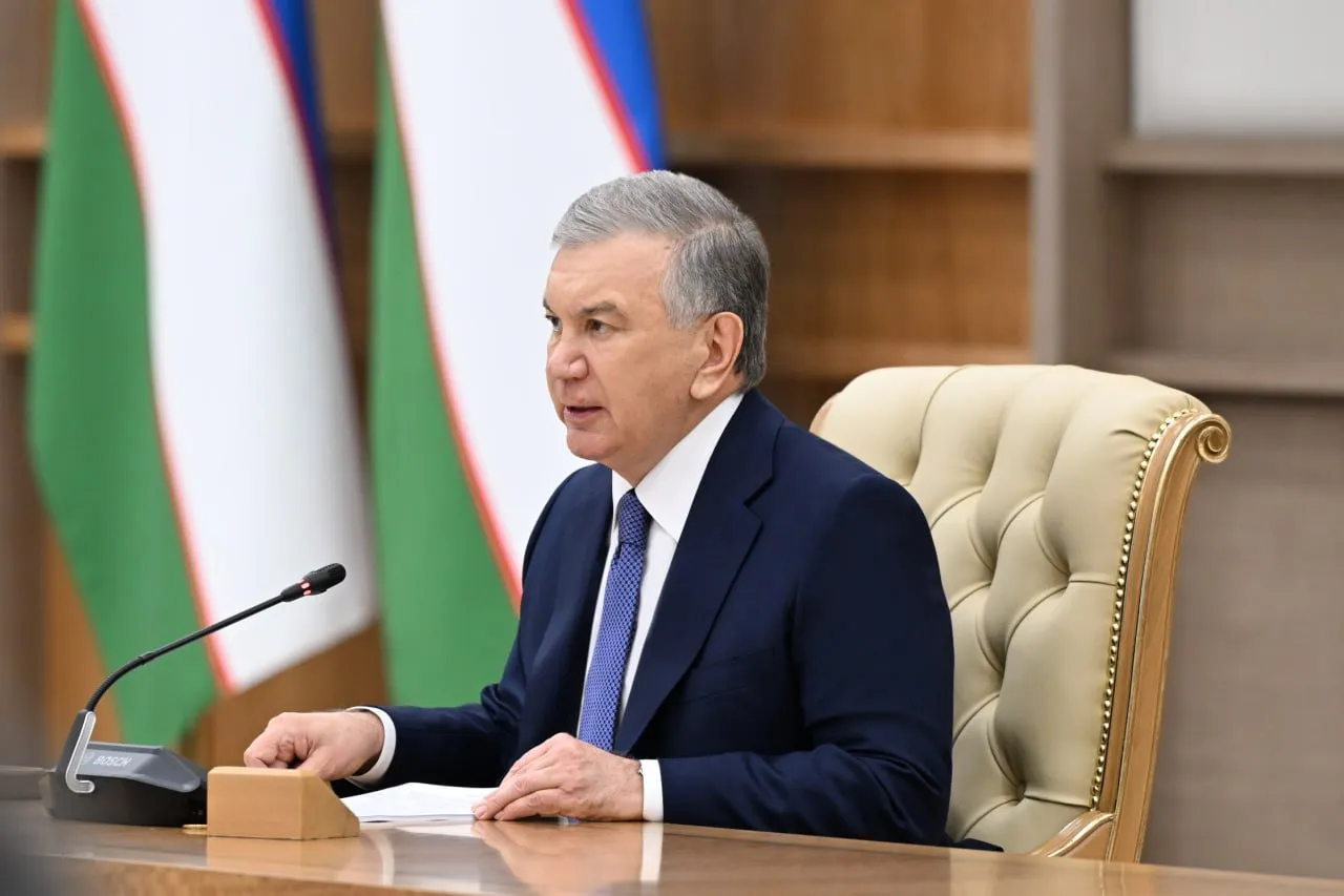 
											
											Mirziyoyev Chortoq tumani hokimini tanqid qildi
											
											