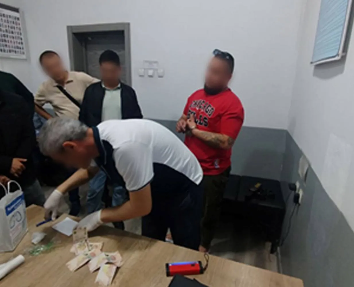 
											
											Метро ходимини қўрқитиб, ундан пул олган шахс ушланди
											
											