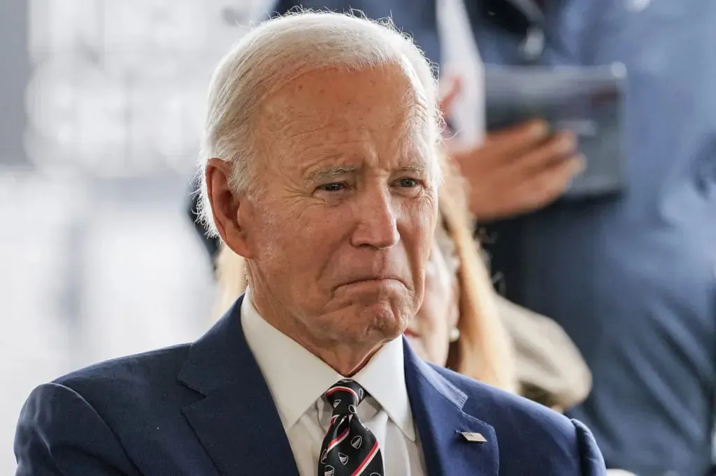 
											
											Bayden saratonga qarshi davolanayotganini ma’lum qildi
											
											