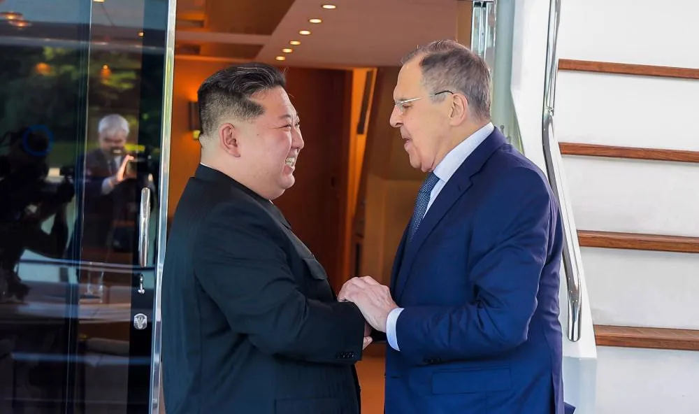 
											
											Ким Чен Ин “муқаддас уруш”да Россияни сўзсиз қўллаб-қувватлашини билдирди
											
											