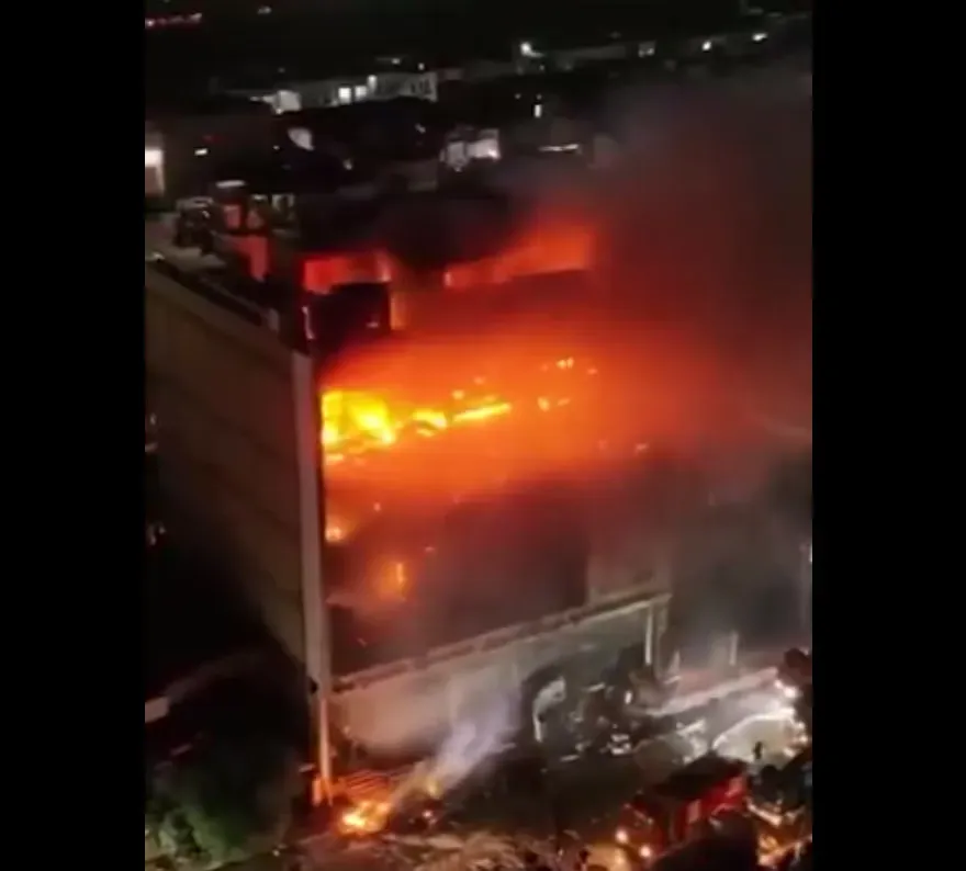 
											
											Iroqdagi savdo markazida sodir bo‘lgan yong‘inda 50 yaqin kishi halok bo‘ldi
											
											