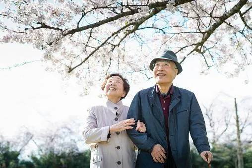 
											
											Yaponiya uzoq umr ko‘rish bo‘yicha rekordni yangiladi
											
											