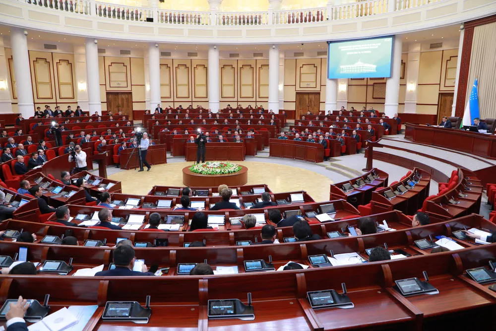 
											
											Парламентда мухолифатнинг ҳуқуқлари кенгайтирилади
											
											