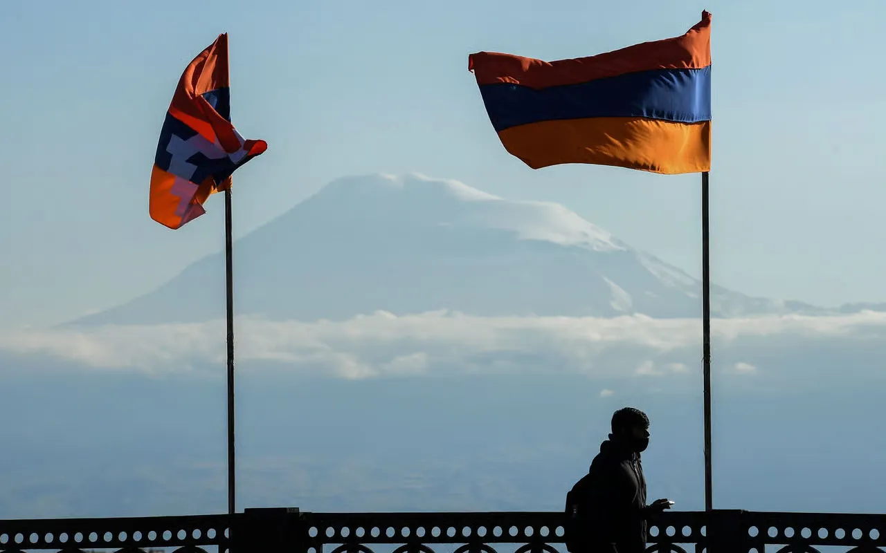 
											
											Арманистон Евросиё иқтисодий иттифоқидан чиқса, ялпи ички маҳсулотининг катта қисми инқирозга учрайди
											
											