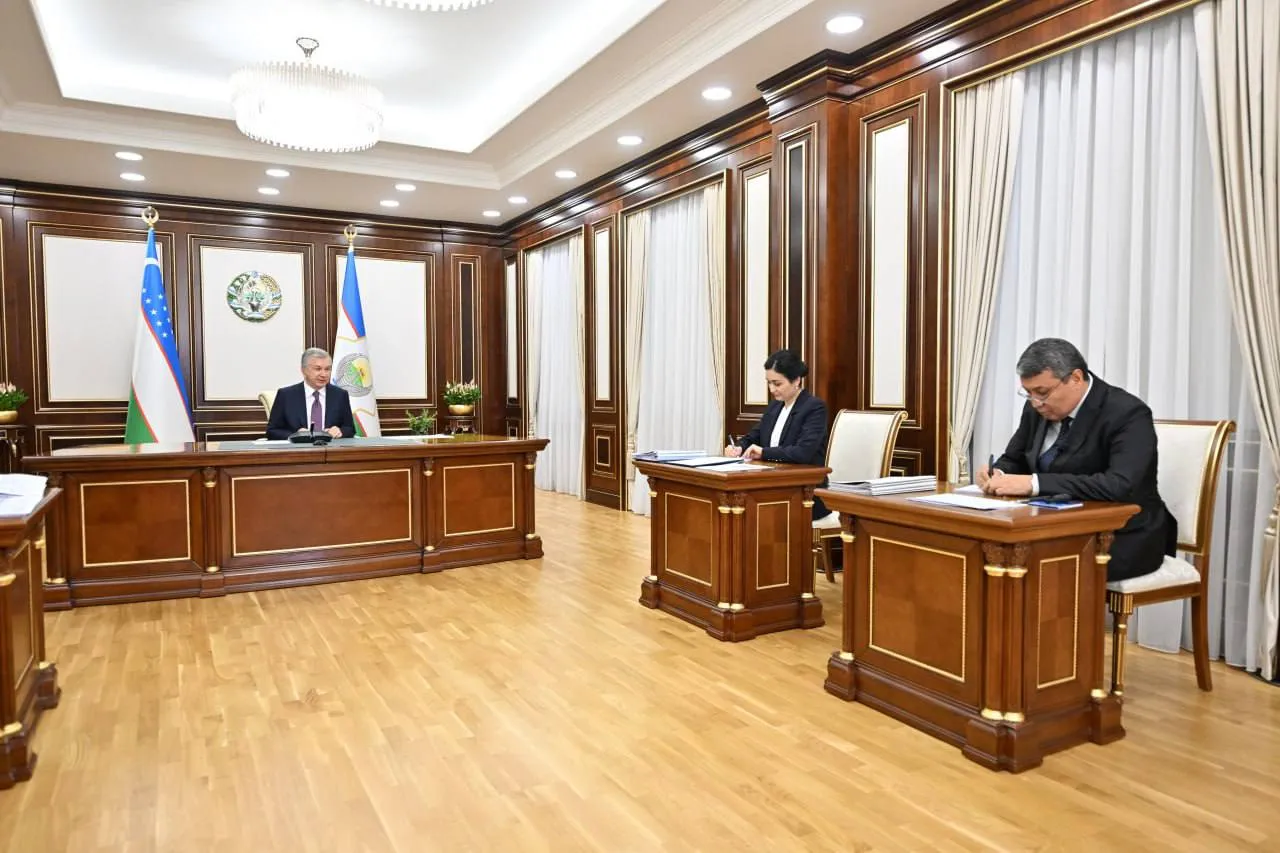 
											
											Келгуси уч йилда давлат хизматлари 900 тага етказилади ва йилига 80 та хизмат “3 қадам” тамойили асосида соддалаштирилади
											
											