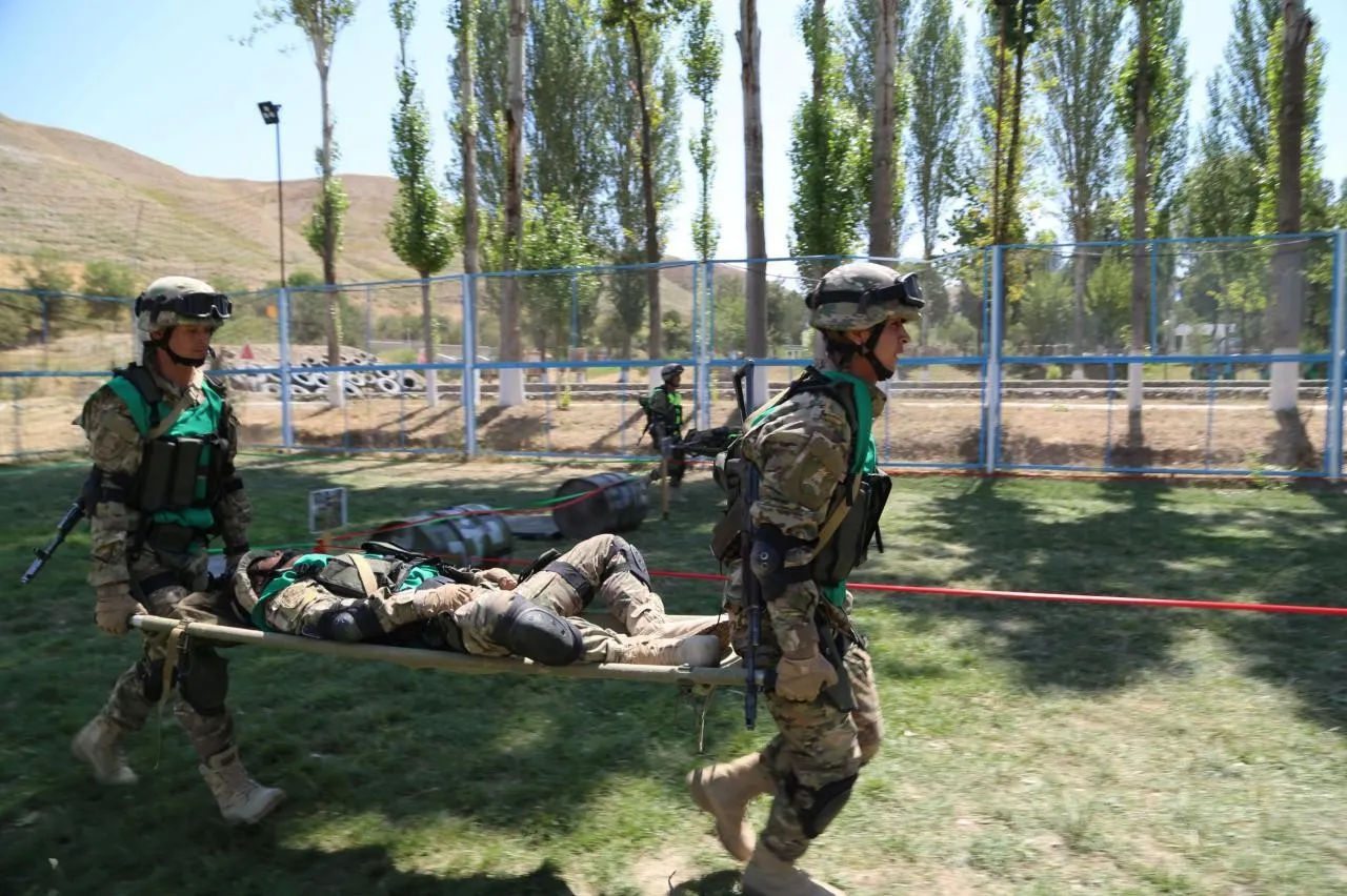 
											
											Nukusda 10 ga yaqin harbiy xizmatchi jarohatlandi
											
											