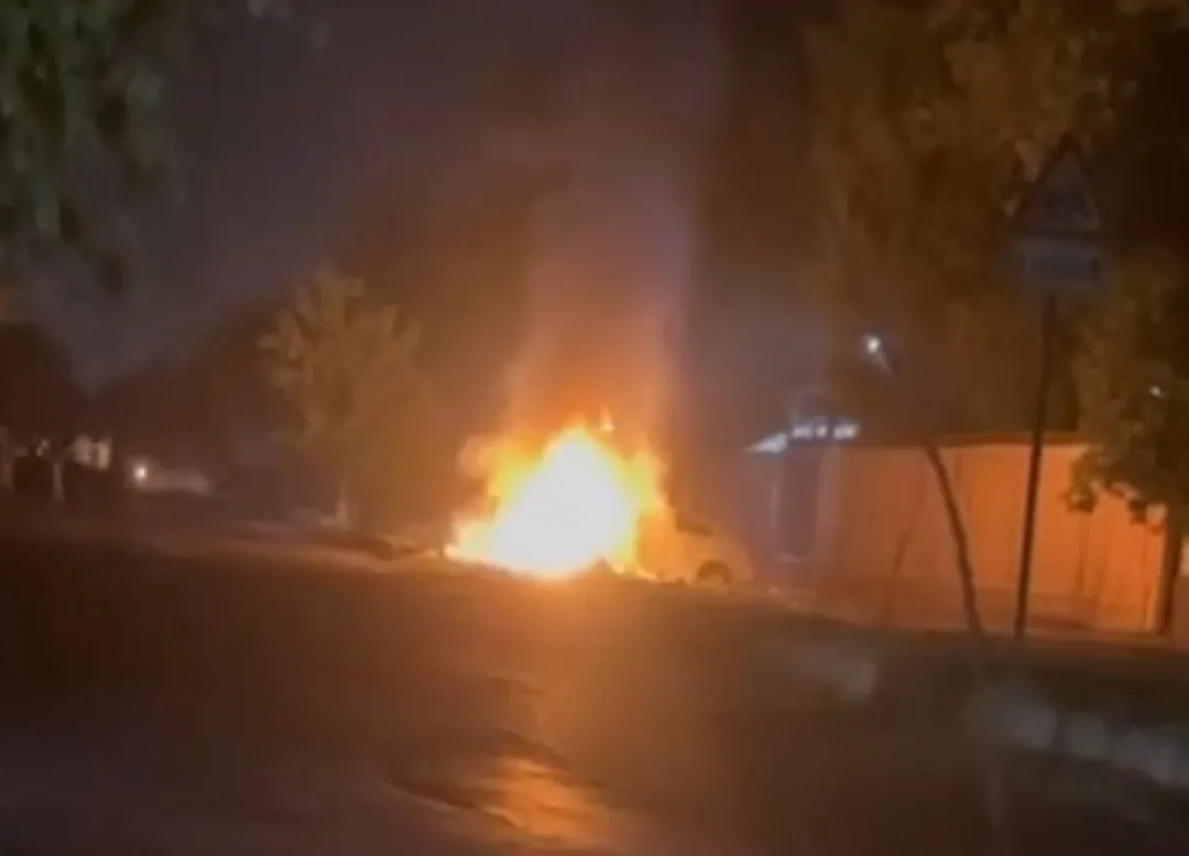 
											
											Тошкентда ЙТҲга учраган автомобиль ёниб кетди
											
											