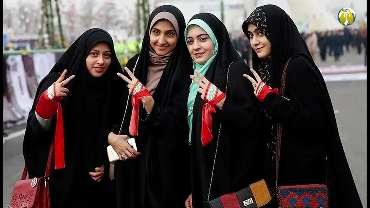 
											
											Эронда мажбурий ҳижоб қонуни ижроси тўхтатилди
											
											