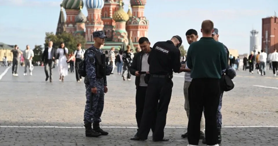 
											
											Putin Rossiyada migrant oilalar sonini cheklovchi siyosatni tasdiqladi
											
											