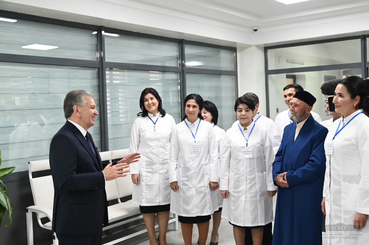 
											
											Prezident Shavkat Mirziyoyev tibbiyot xodimlarini tabrikladi
											
											