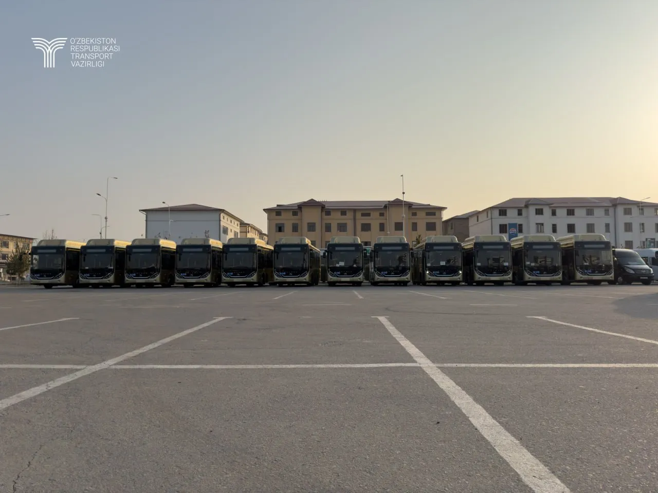 
											
											Гулистон шаҳрига 52 дона Yutong автобуси олиб келинди
											
											