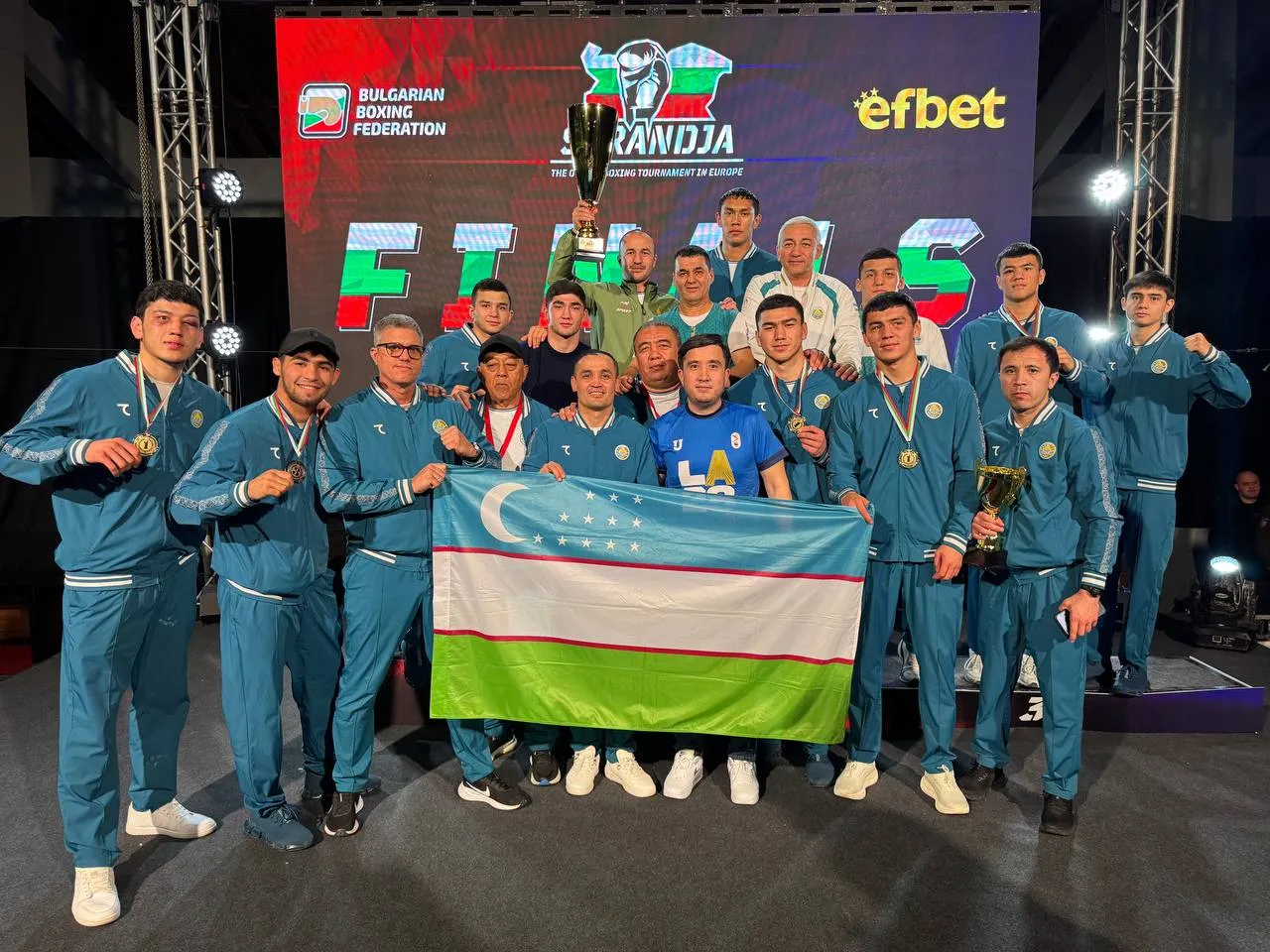 
														
														Бокс. “Странжа” турнирида 17 та медаль жамғарган Ўзбекистон терма жамоаси мусобақада тенгисиз бўлди
														
														