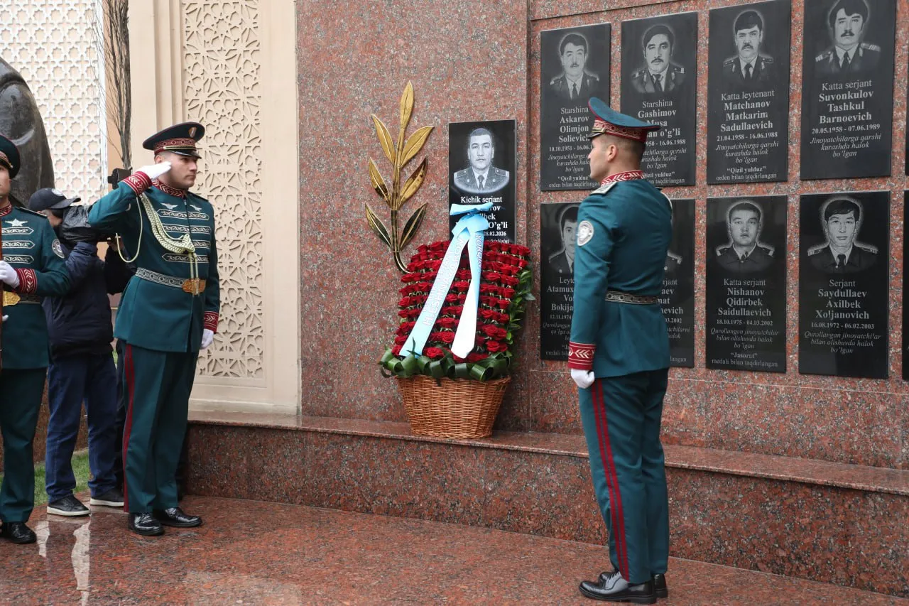 
											
											BMW уриб кетиши оқибатида вафот этган ЙПХ ходимининг оиласига уй берилди
											
											