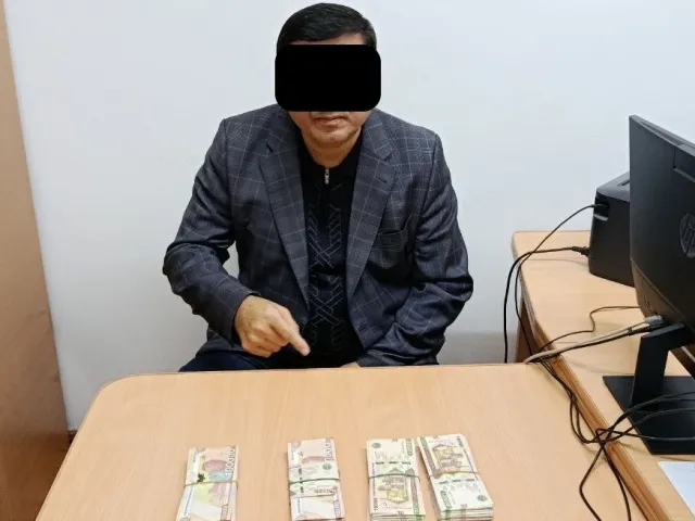 
											
											Навоийда университет ходими пора билан қўлга тушди
											
											