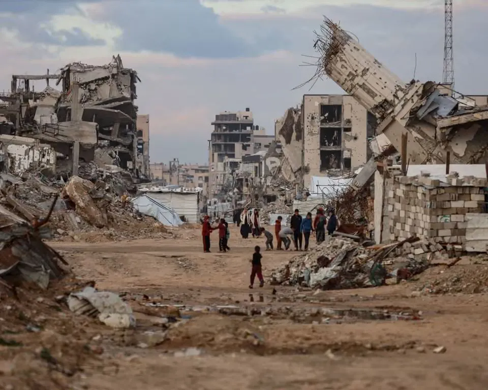 
														
														G‘azoda o‘t ochishni to‘xtatishning ikkinchi bosqichi e’lon qilindi, ammo qirg‘inlar davom etmoqda
														
														