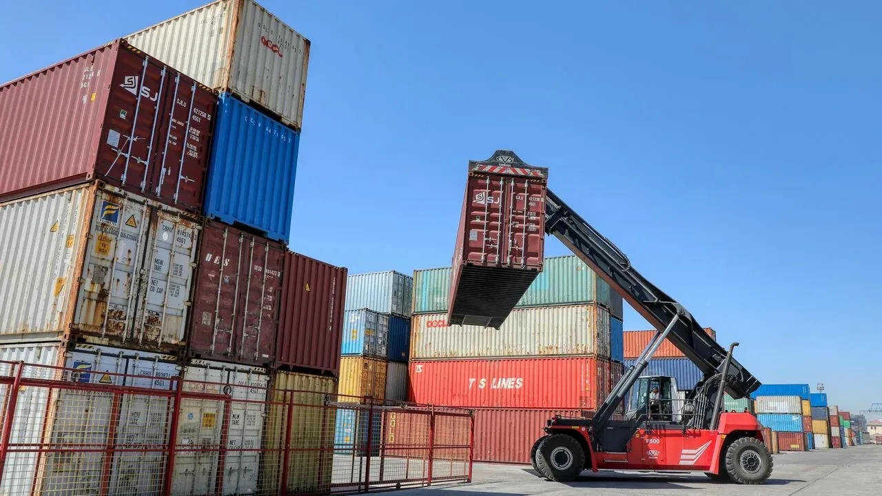 
											
											O‘zbekiston eksportida yuqori ulushga ega davlatlar ma’lum qilindi
											
											