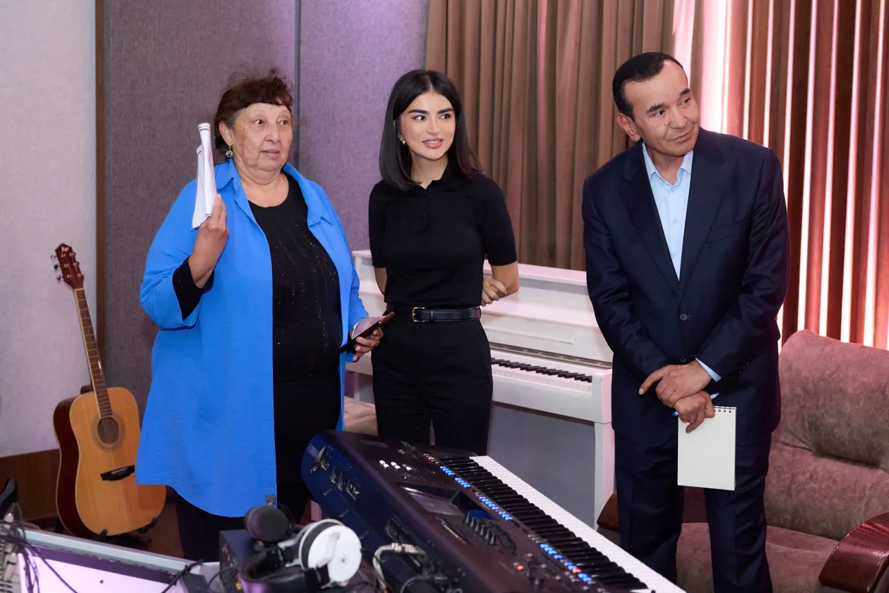 
														
														Самарқандда инфратузилма лойиҳалари кўздан кечирилди
														
														