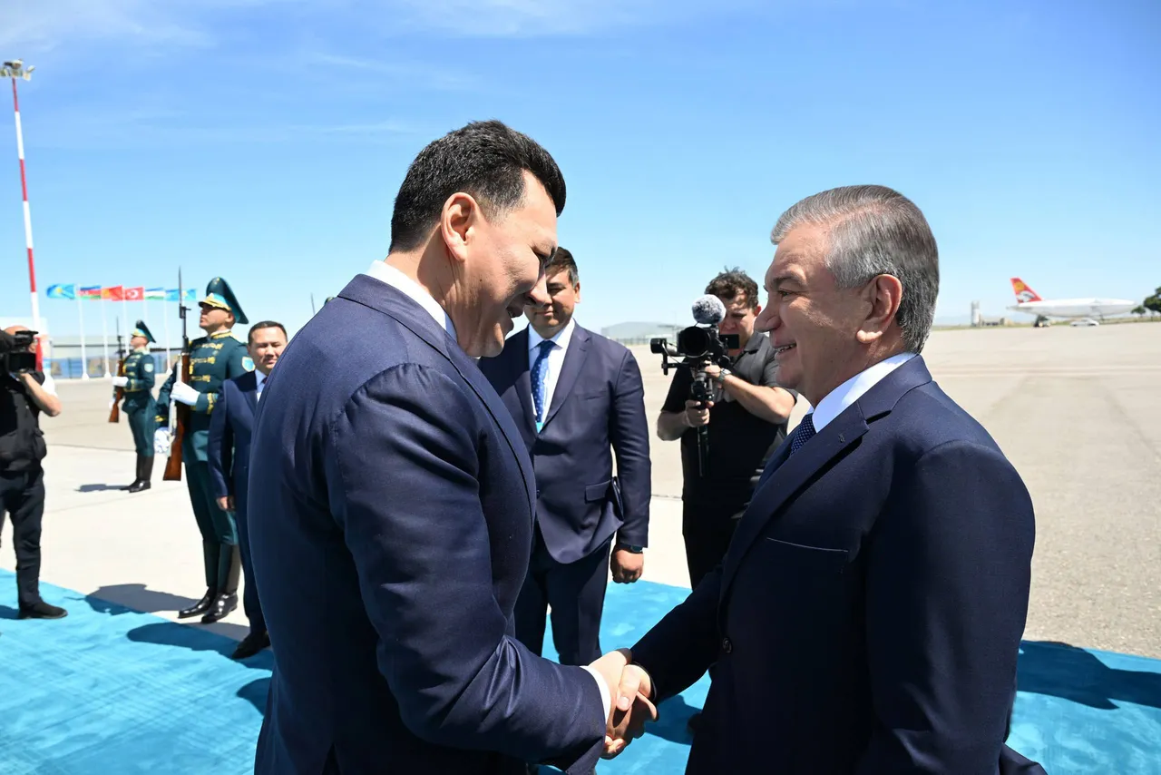 
														
														O‘zbekiston Prezidenti Turkistonga bordi
														
														