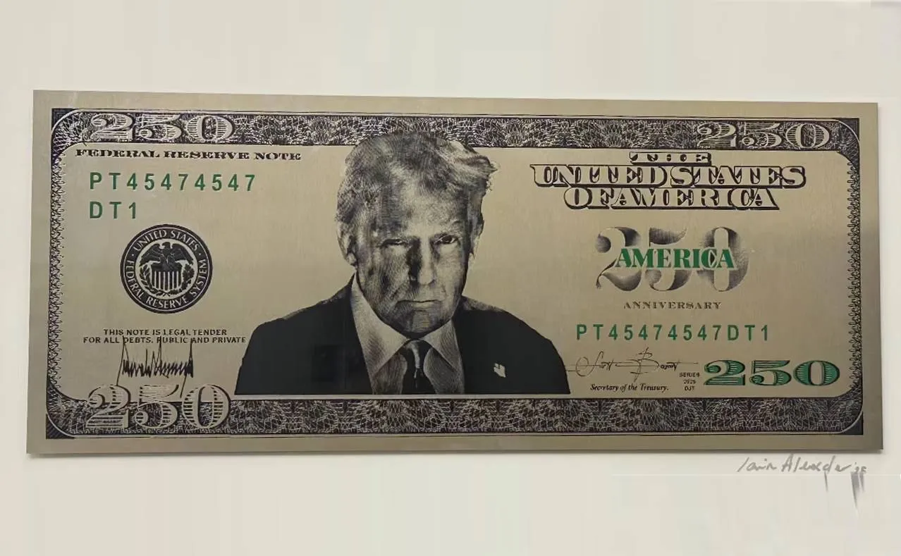 АҚШда Трамп сурати туширилган 250 долларлик банкнота чиқарилиши мумкин