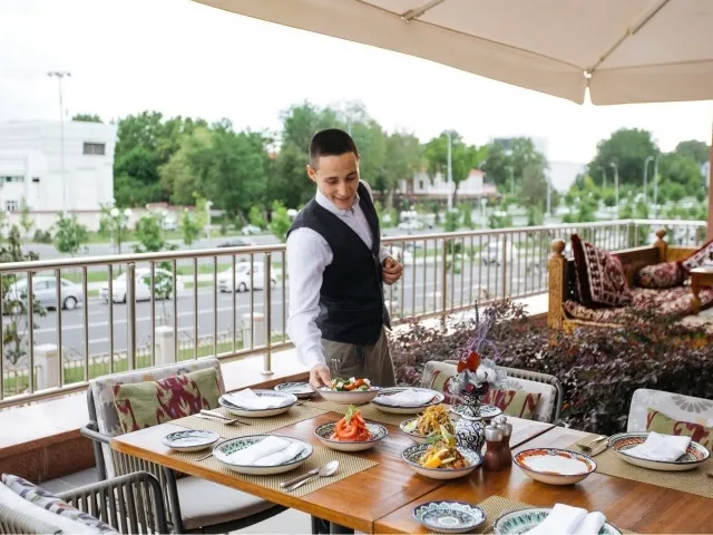 Kafe va restoranlarda ishga olish tartibi soddalashtiriladi