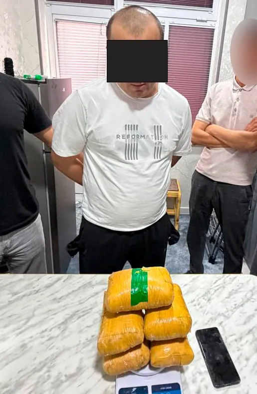 Тошкент ва Самарқандда қарийб 6 килограммга яқин наркотик моддалар мусодара қилинди