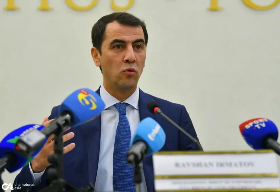 
														
														“Шундай кунлар келадики, ҳали Португалия Ўзбекистондан чўчиб майдонга тушади” – Равшан Эрматов
														
														