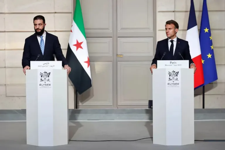 Makron Asad hokimiyati ag‘darilgandan keyin ilk bor Suriyaga tashrif buyurdi