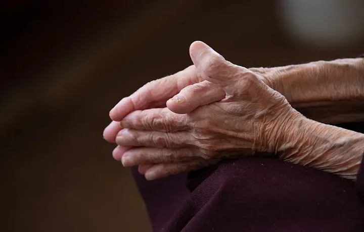 Toshkentda 86 yoshli ayolning uyiga qamab ketilgani yuzasidan jinoyat ishi qo‘zg‘atildi