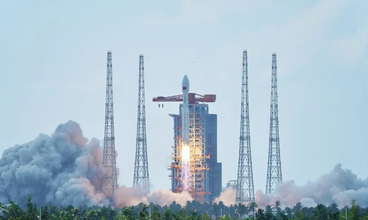 
														
														Ўзбекистоннинг “Самарқанд-2028” сунъий йўлдоши орбитага учирилди
														
														