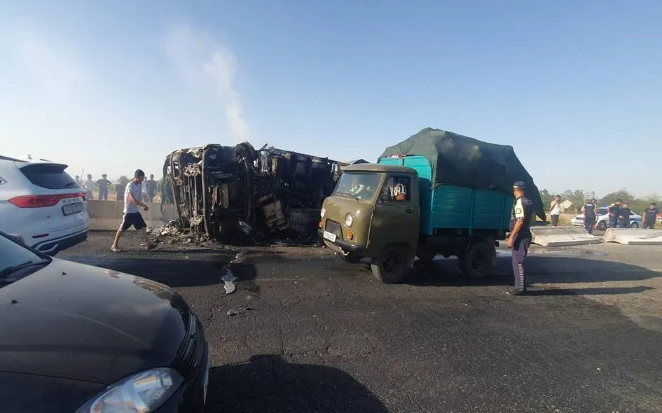 Samarqandda yuk mashinasi YTHga uchrab, haydovchi halok bo‘ldi