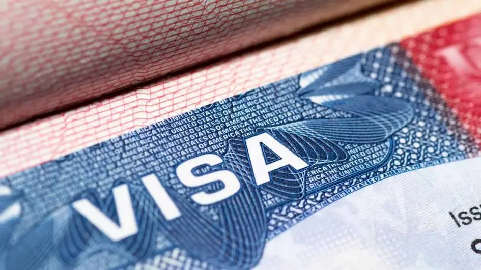 AQSh 175 ming nafar xorijlikning vizasini bekor qildi