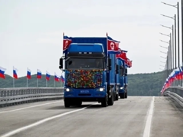 Rossiya va Shimoliy Koreya o‘rtasida ilk avtomobil ko‘prigi ochildi