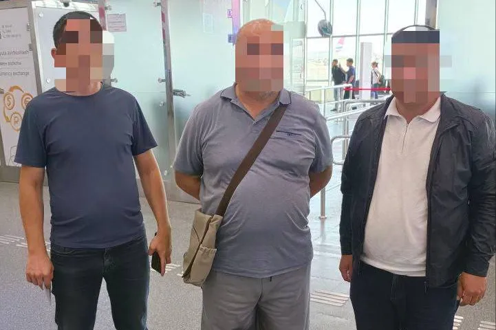 
														
														Туркияда халқаро қидирувдаги шахс қўлга олинди
														
														