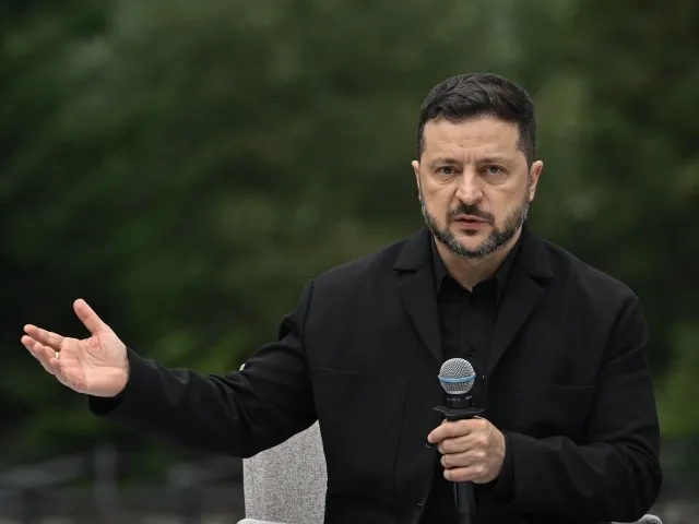 Zelenskiy Rossiya Ukrainaga yangi yirik hujum tayyorlayotganini aytdi